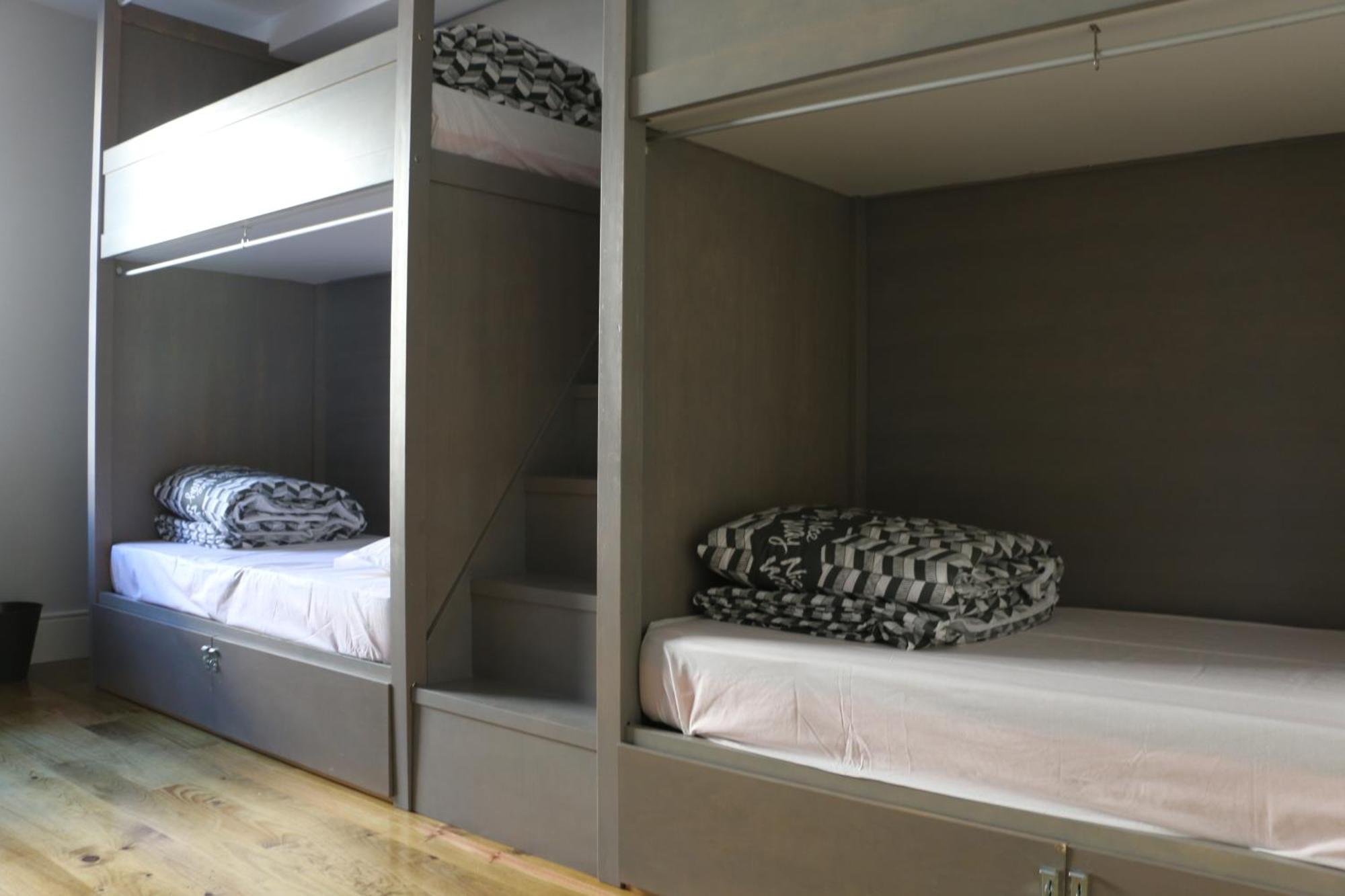 Nice Way Porto Hostel Room photo