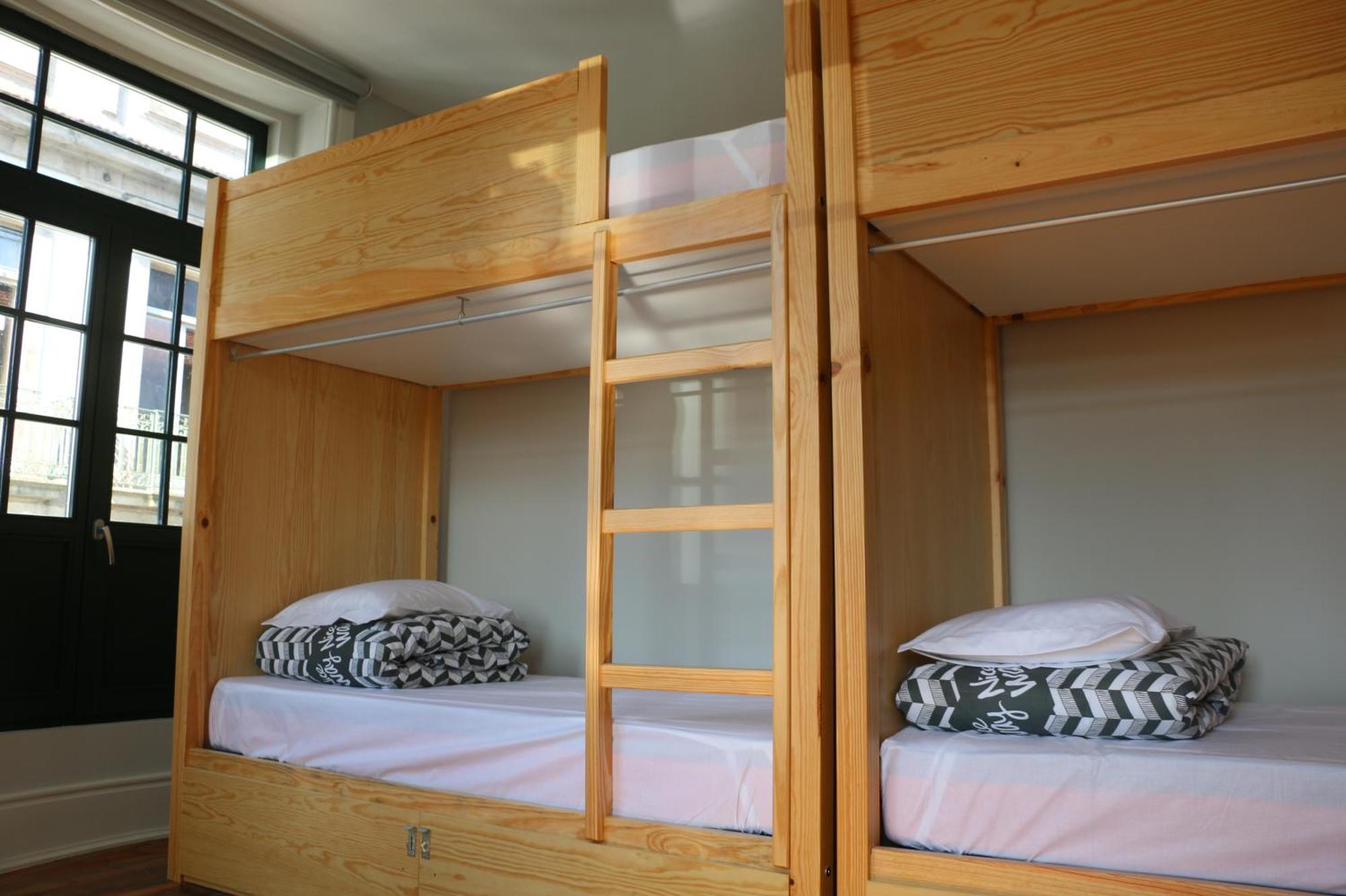Nice Way Porto Hostel Room photo